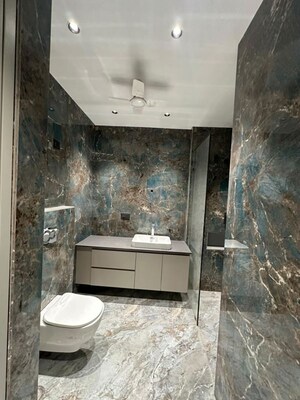 Bathroom in 4 BHK Builder Floor at South City 1 – for Rent