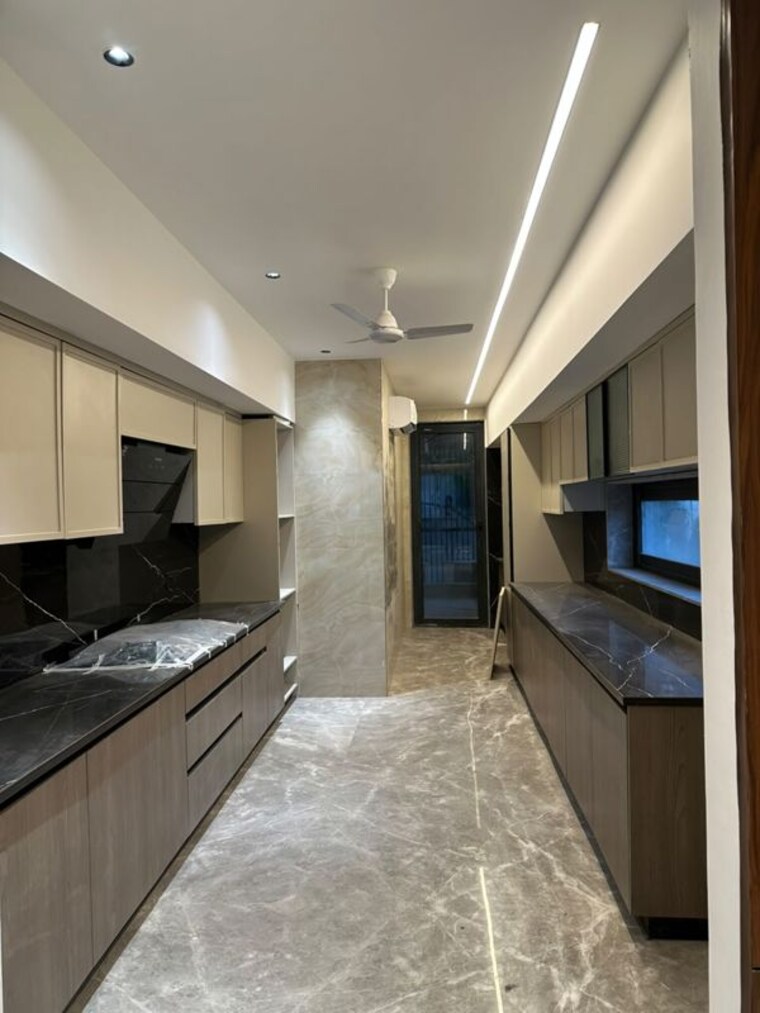 Kitchen, south city 1 4 Bedroom 380 Sq.Yd. Builder Floor In South City 1 Gurgaon 10709942