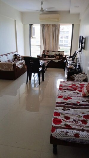 2 BHK Apartment For Rent in Chembur