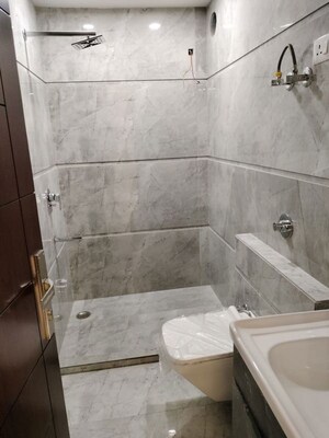 Bathroom in 3 BHK Builder Floor at Shalimar Bagh – for Sale