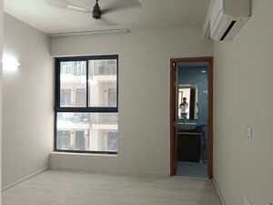 Room in 3.5 BHK Apartment at M3M Heights, Sector 65 – for Sale