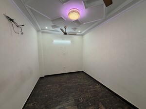 2 BHK Builder Floor For Rent in Patel Nagar