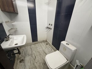 Bathroom in 2 BHK Builder Floor at Patel Nagar – for Rent