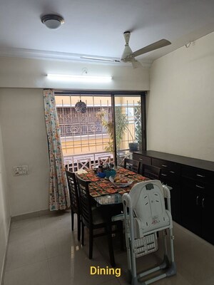 Team Area in 3 BHK Apartment at Upvan Tower, Malad East – for Rent