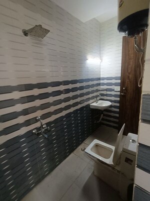 Balcony in 1 BHK Apartment at Saket – for Rent