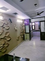 3 BHK 100 Sq.Yd. Builder Floor in Pitampura