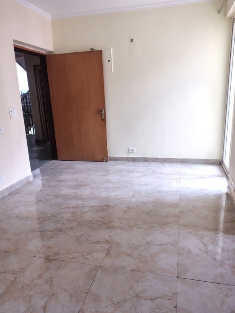 Living Room, amrapali-leisure-park 2 Bedroom 845 Sq.Ft. Apartment In Amrapali Leisure Valley Greater Noida 10709990