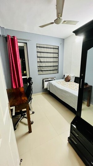 Team Area in 2.5 BHK Apartment at BPTP Park Prime, Sector 66 – for Rent