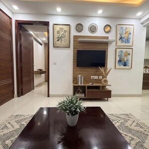 Living Room in 1 BHK Builder Floor at Sector 28 – for Rent