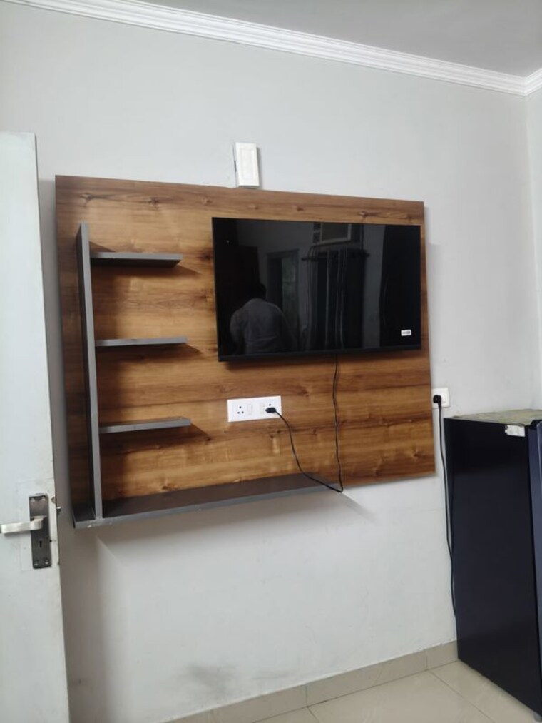 undefined, ss-100 1 RK 400 Sq.Ft. Independent House In Sector 49 Gurgaon 10710011