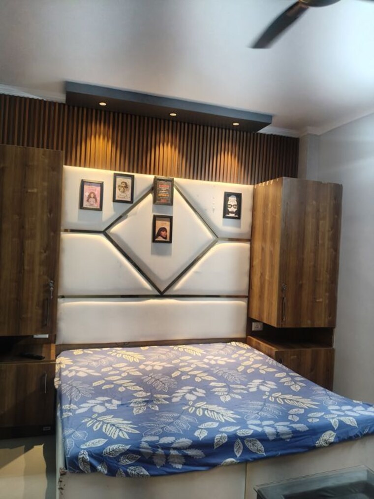 Bedroom, ss-100 1 RK 400 Sq.Ft. Independent House In Sector 49 Gurgaon 10710011