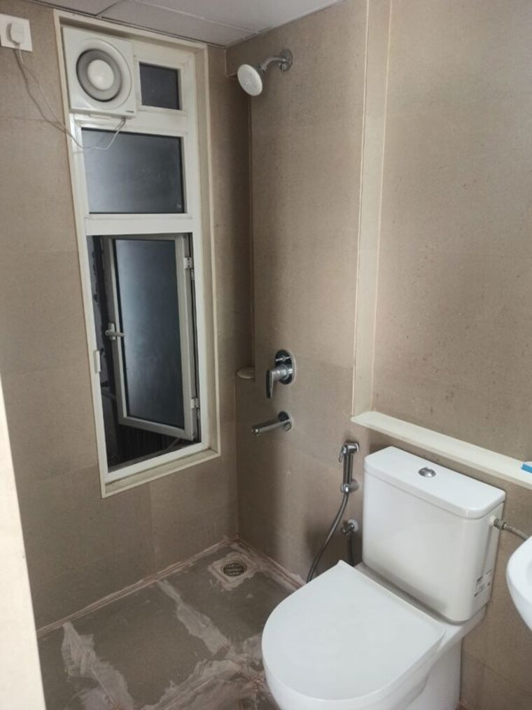 Bathroom, tata-serein 1 Bedroom 450 Sq.Ft. Apartment In Pokhran Road No Two Thane 10710036