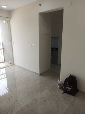 Room in 1 BHK Apartment at Tata Serein, Pokhran Road No Two – for Rent