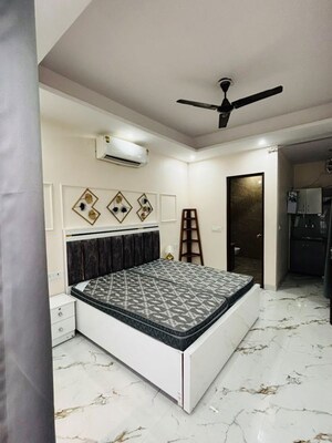 1 BHK Builder Floor For Rent in Sector 42