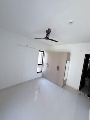 Furnished Amenities in 2 BHK Apartment at Shapoorji Pallonji Sensorium, Hinjewadi – for Rent