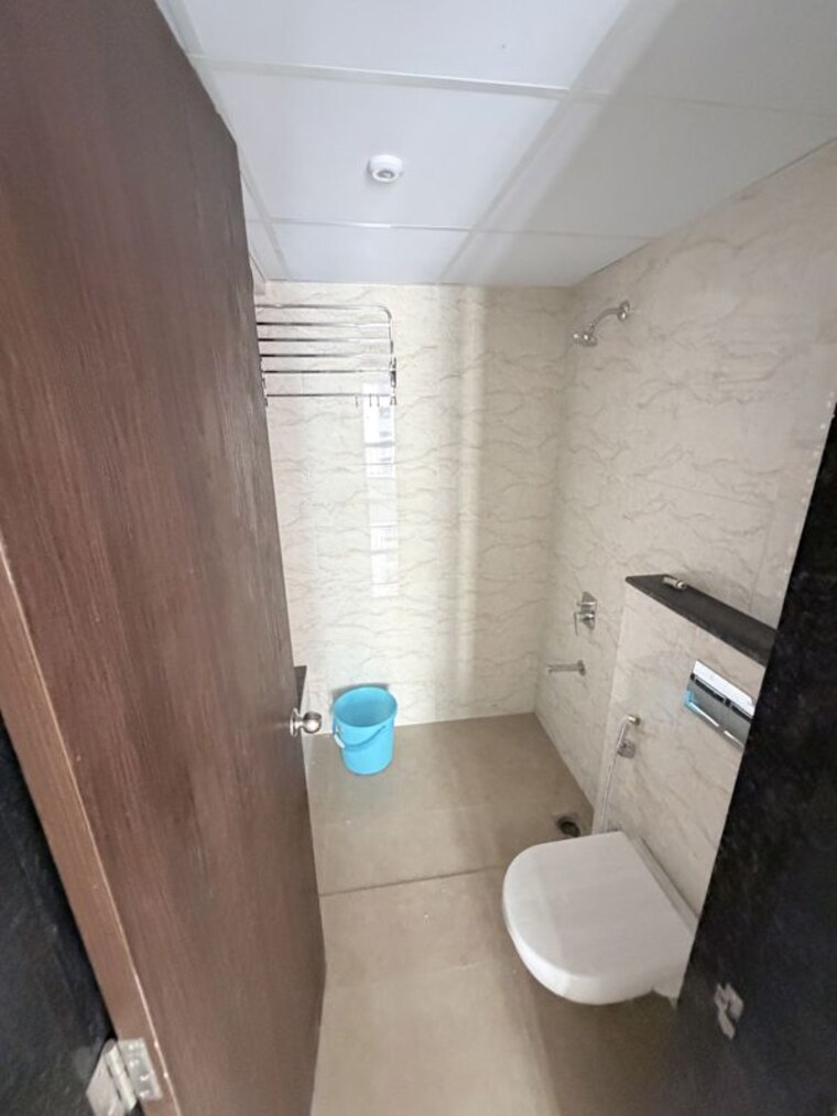 Bathroom, shapoorji-pallonji-sensorium 2 Bedroom 750 Sq.Ft. Apartment In Hinjewadi Pune 10710029