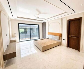 3 BHK +  2282 Sq.Ft. Apartment in DLF One Midtown
