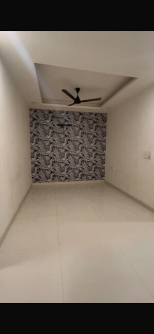 Room in 2 BHK Builder Floor at RPS Palm Drive, Sector 88 – for Sale