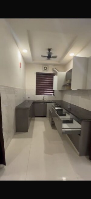 Team Area in 2 BHK Builder Floor at RPS Palm Drive, Sector 88 – for Sale