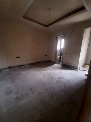Room in 3 BHK Builder Floor at Paschim Vihar – for Sale