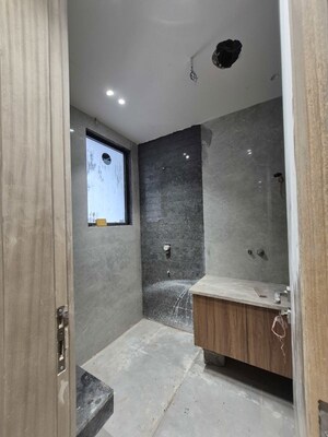 Washroom in 4 BHK Builder Floor at Sector 57 – for Sale