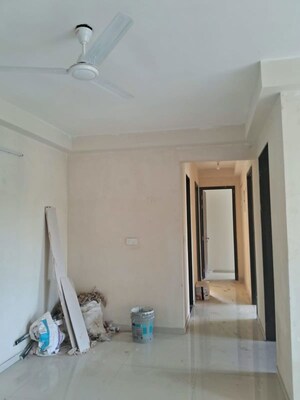 Building Lobby in 3 BHK Apartment at Sheth Vasant Lawns, Laxmi Nagar – for Rent
