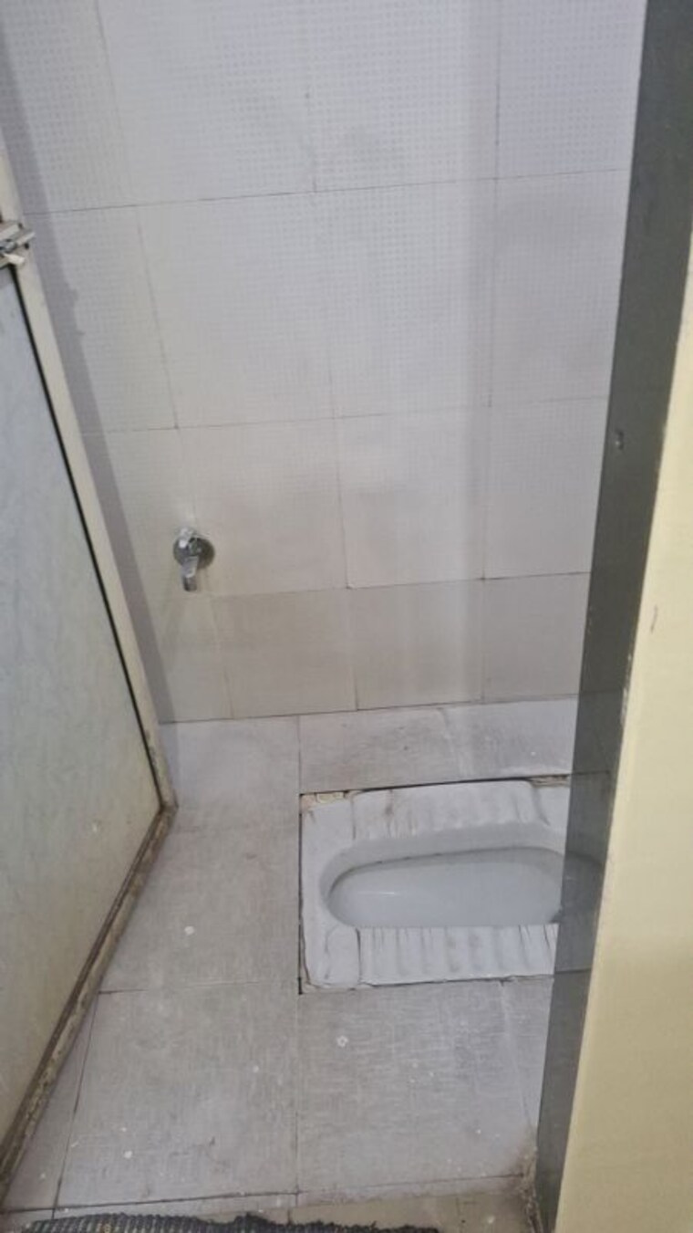 Bathroom, jai-malhar-apartment 1 Bedroom 649 Sq.Ft. Apartment In Ghansoli Navi Mumbai 10710164