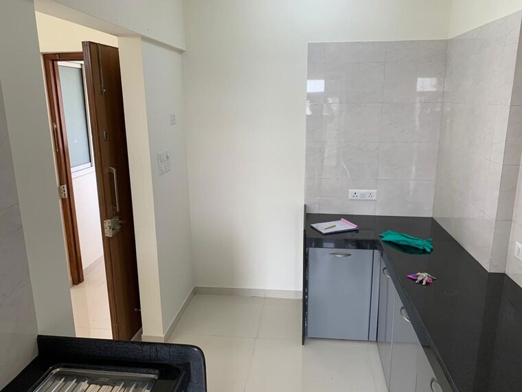 Kitchen, godrej-central 2.5 Bedroom 950 Sq.Ft. Apartment In Chembur Mumbai 10710173