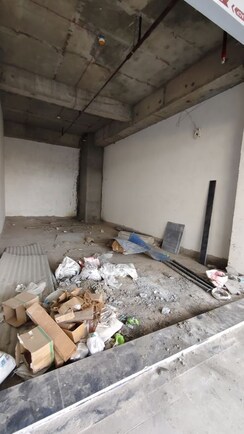 Retail Shop For Sale in Copious Vista Corner