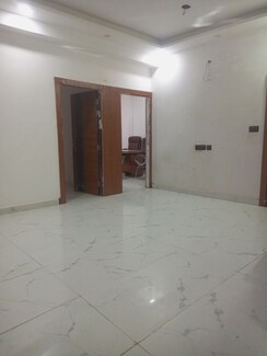 2 BHK Builder Floor For Sale in Sector 73