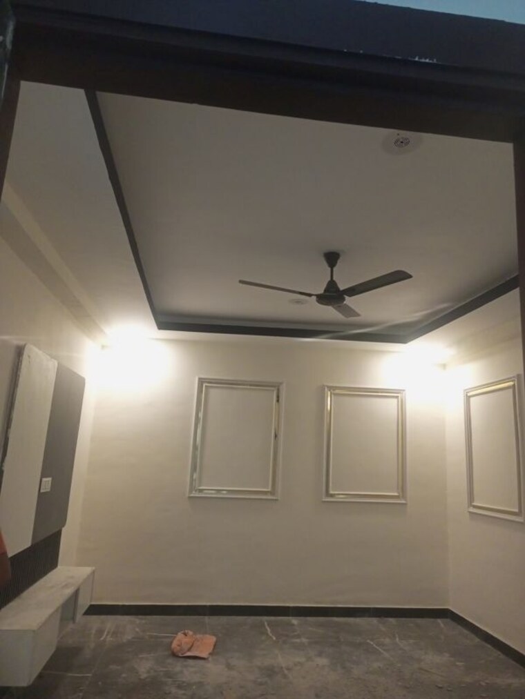 undefined, sector 73 2 Bedroom 980 Sq.Ft. Builder Floor In Sector 73 Noida 10710198