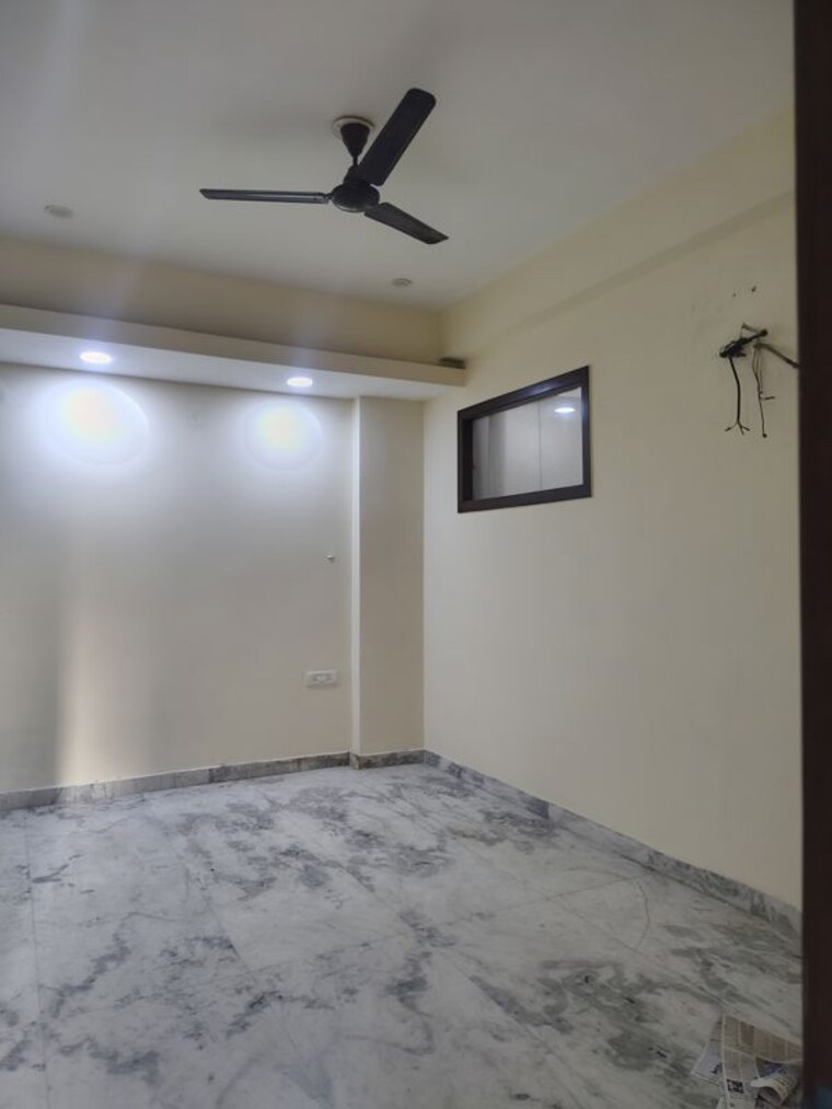 Room, sector 55 6 Bedroom 258 Sq.Yd. Villa In Sector 55 Gurgaon 10710197