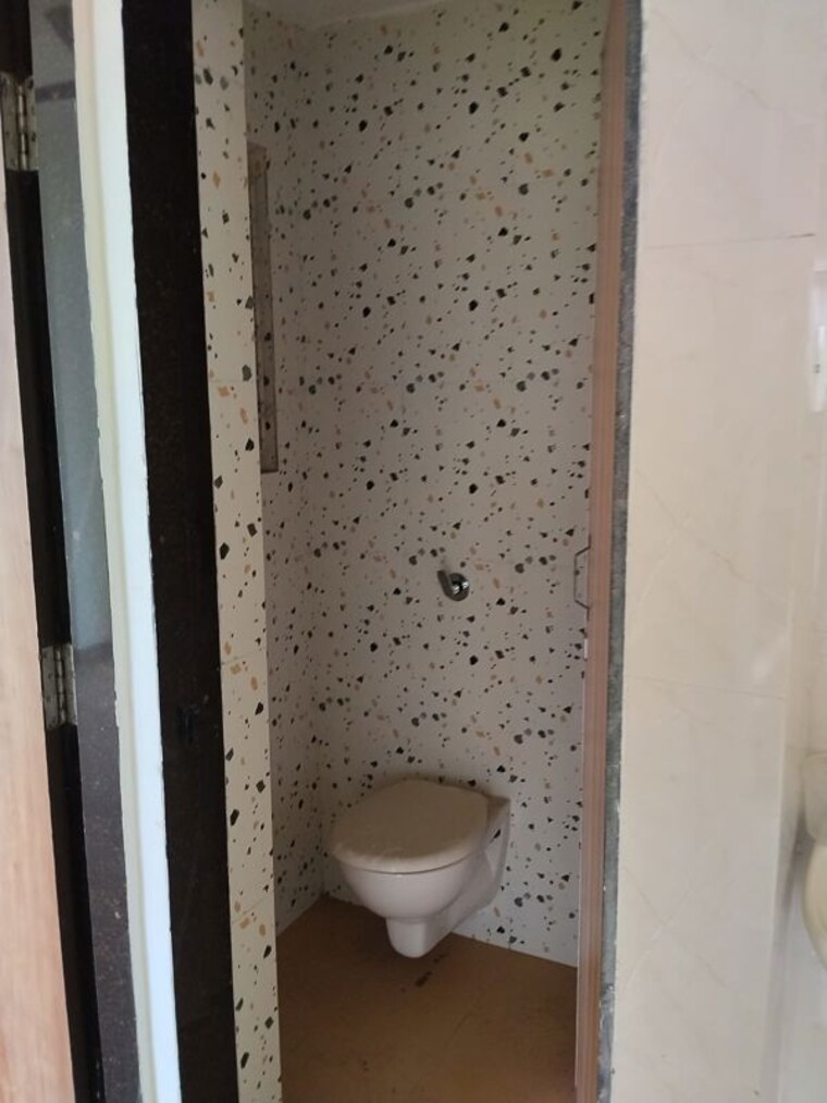 Bathroom, shree-sai-aangan 1 Bedroom 370 Sq.Ft. Apartment In Badlapur West Thane 10710238