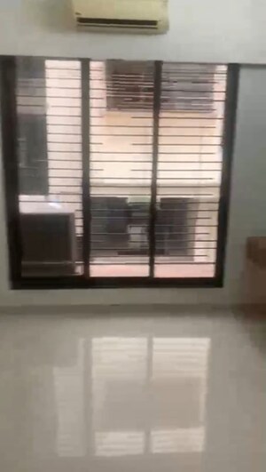Bedroom in 3 BHK Apartment at Chembur – for Rent