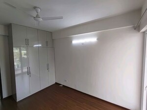 Room in 3 BHK Builder Floor at Sector 23 – for Rent