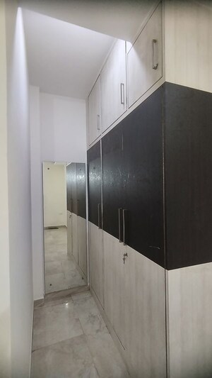 Kitchen in 2 BHK Builder Floor at RWA Residential Society Sector 46, Sector 46 – for Rent