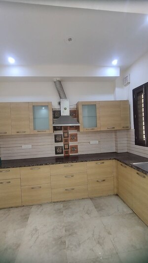 Kitchen in 2 BHK Builder Floor at RWA Residential Society Sector 46, Sector 46 – for Rent