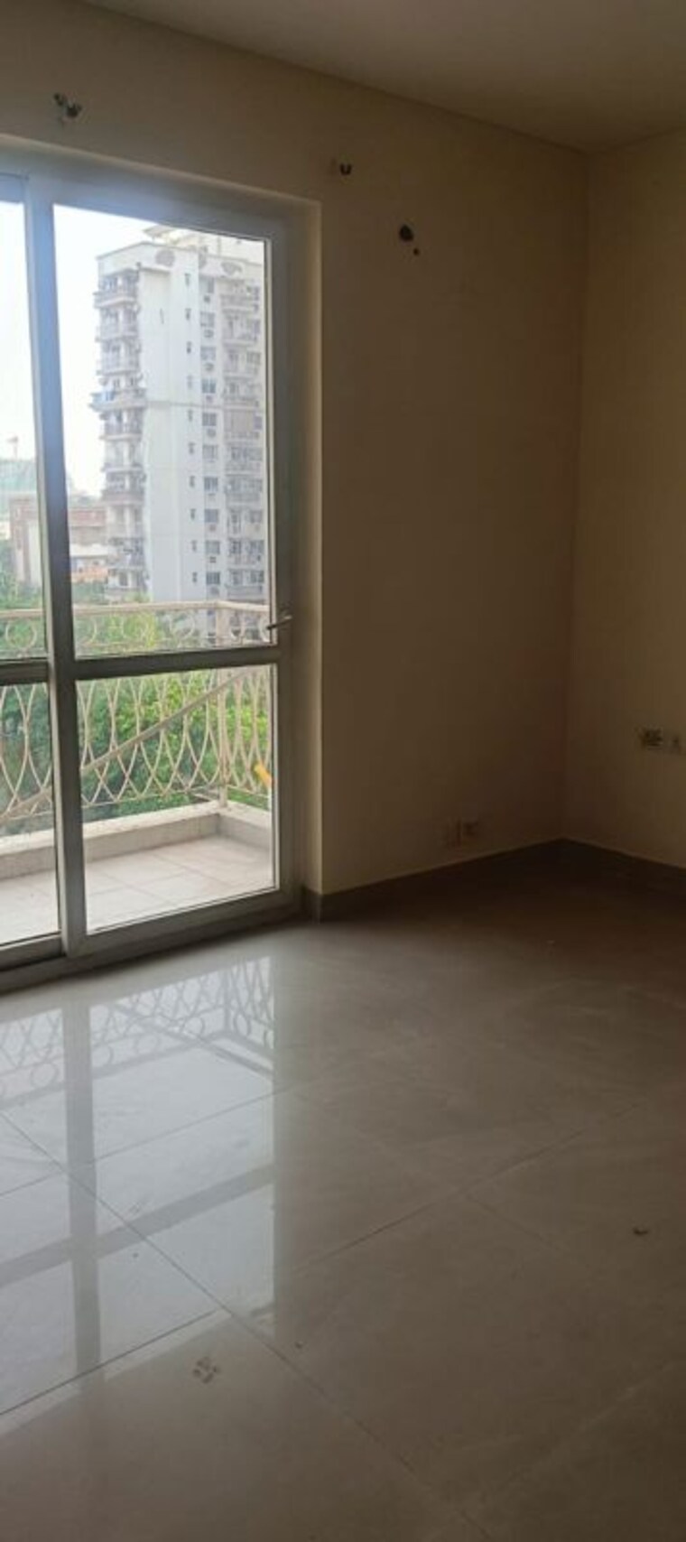 Room, bptp-park-prime 2.5 Bedroom 1435 Sq.Ft. Apartment In Sector 66 Gurgaon 10710257