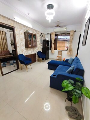 2 BHK Apartment For Rent in Sai Simran Tower, Chembur