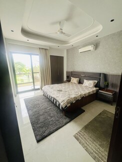 4 BHK +Builder Floor For Rent in Sector 23