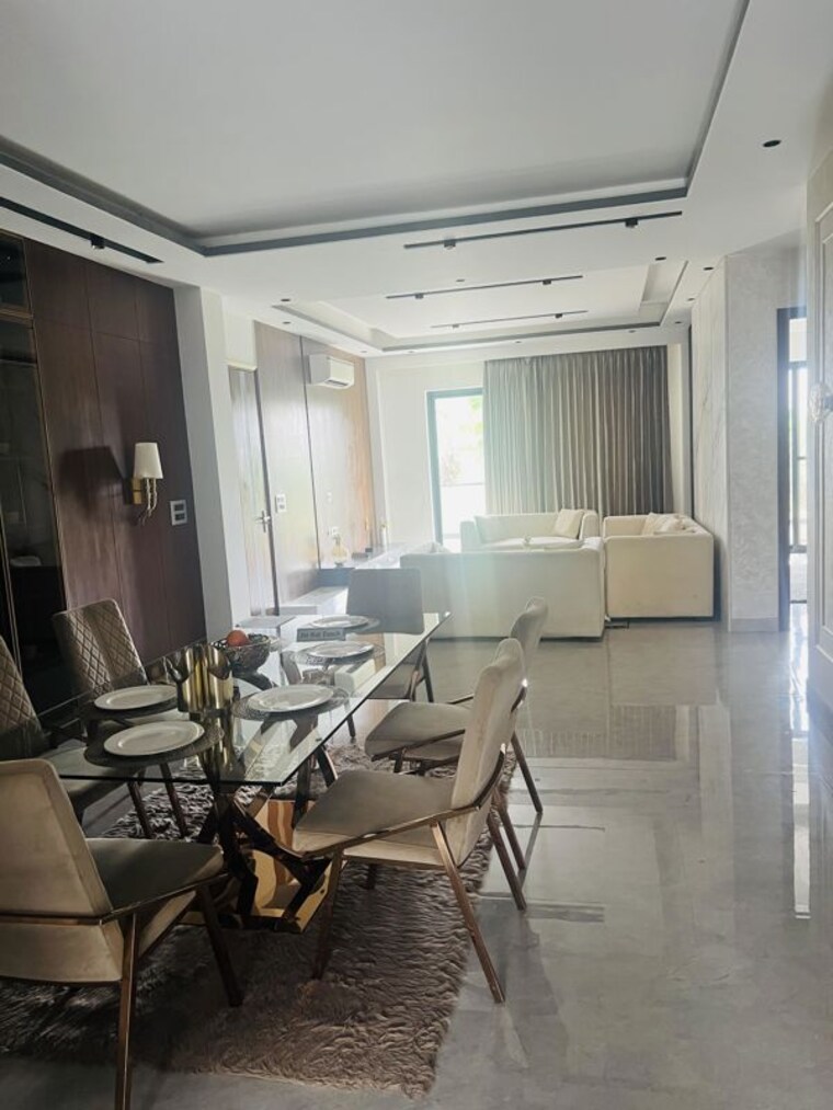 Team Area, sector 23 4 Bedroom 2200 Sq.Ft. Builder Floor In Sector 23 Gurgaon 10710282