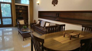 2 BHK Builder Floor For Rent in Defence Colony