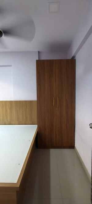 Furnished Amenities in 1 BHK Apartment at Lodha Kolshet, Kolshet Road – for Sale
