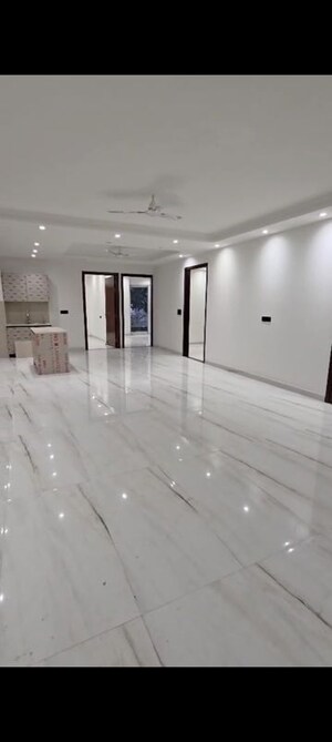 4 BHK Builder Floor For Rent in Risland Sky Mansion, Chattarpur