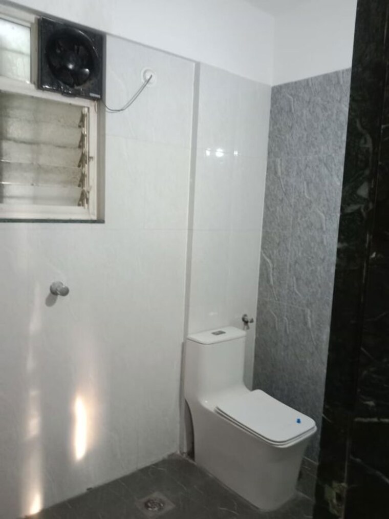 Bathroom, surana-park-marina 3 Bedroom 1665 Sq.Ft. Apartment In Baner Pune 10710303