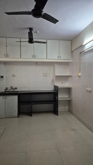 Kitchen in  Shop at Mulund East – for Rent
