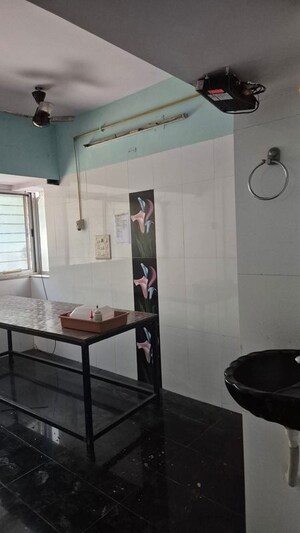 Kitchen in  Shop at Mulund East – for Rent