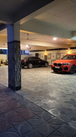 Parking in  Independent House at Banjara Hills – for Sale