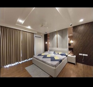 Team Area in 4 BHK Builder Floor at Sector 23 – for Rent