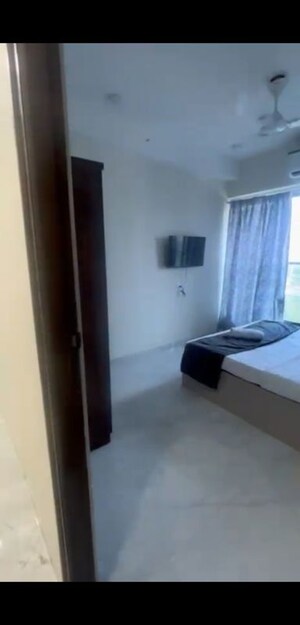 Room in 3 BHK Apartment at Gurukrupa Gyanam, Powai – for Rent